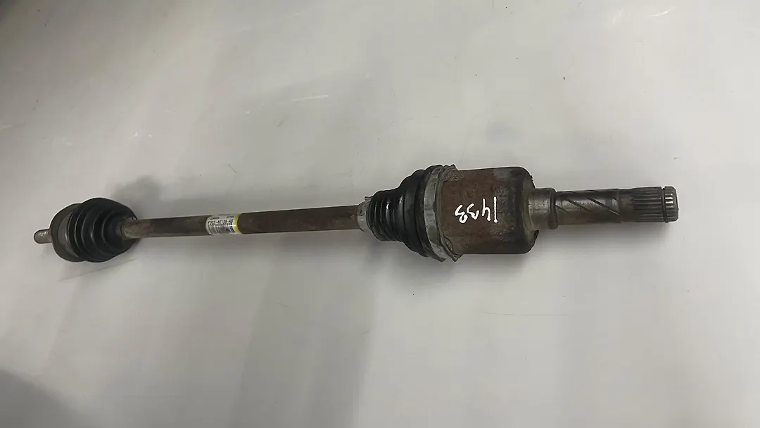 Axle Rear (LH) - 2017 Lincoln Continental Livery