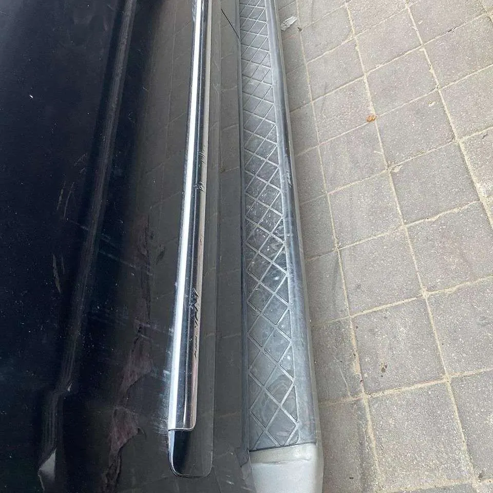 Running board - 2013 Nissan Armada