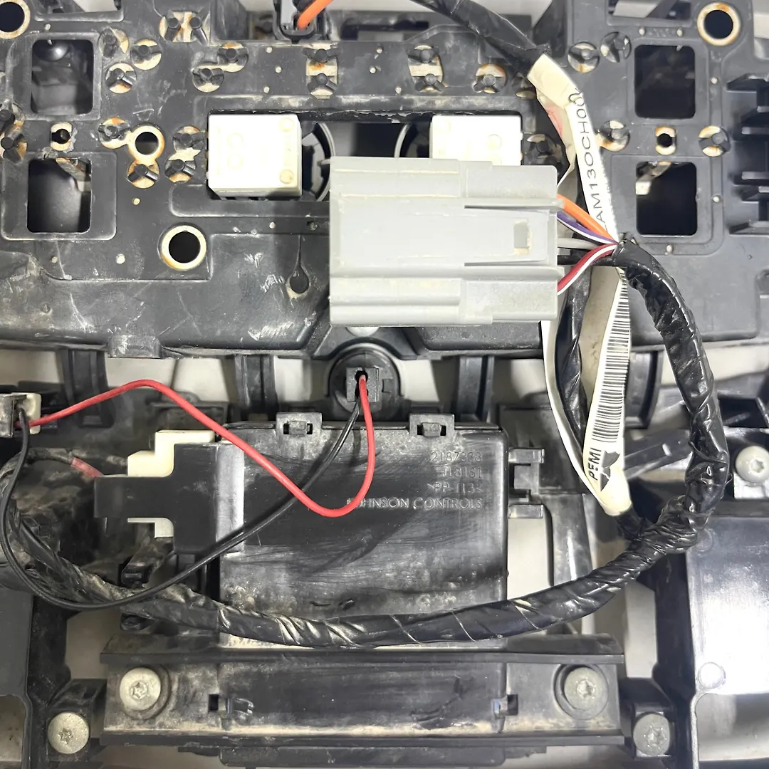 OverHead Console - 2013 GMC Acadia SLT 1