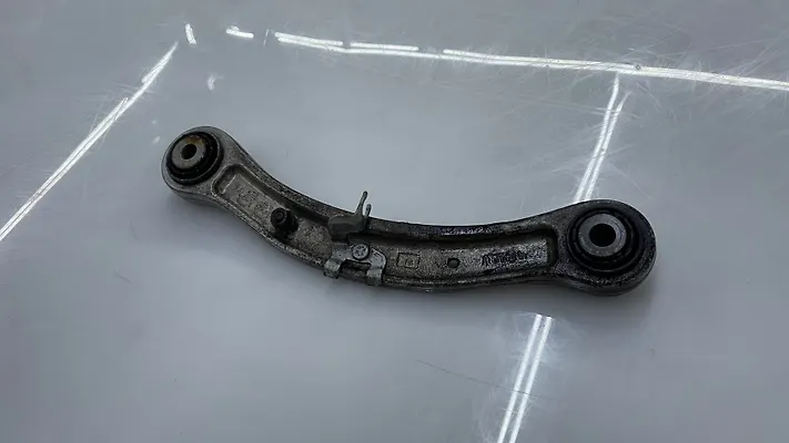 Lower arm (RH) - 2009 Audi Q7