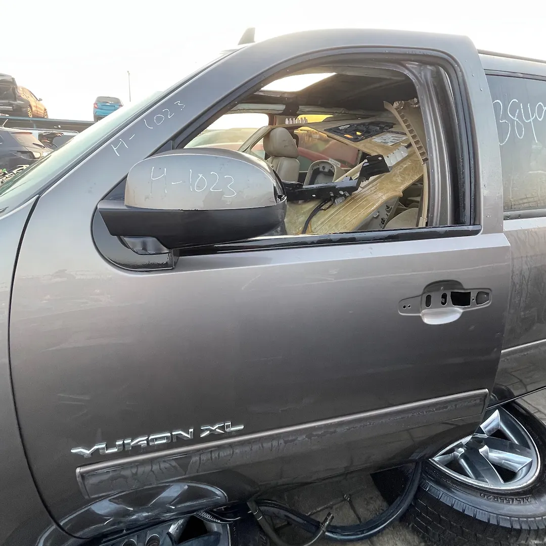 Door (LHF) - 2011 GMC Yukon XL SLT 1/2 ton