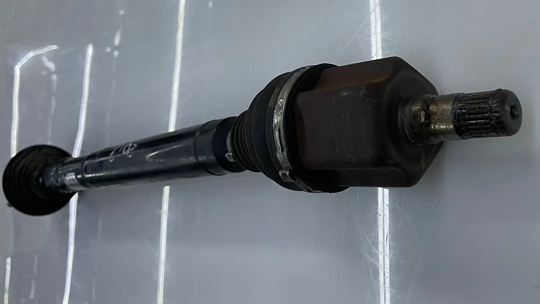 Axle(RHF) - 2018 Audi Q3