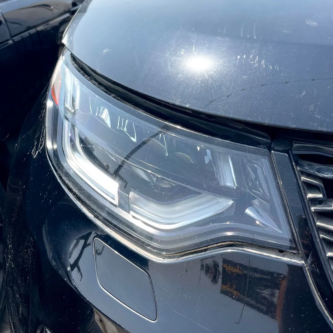 Headlight (RH) - 2018 Land Rover DISCOVERY HSE Luxury