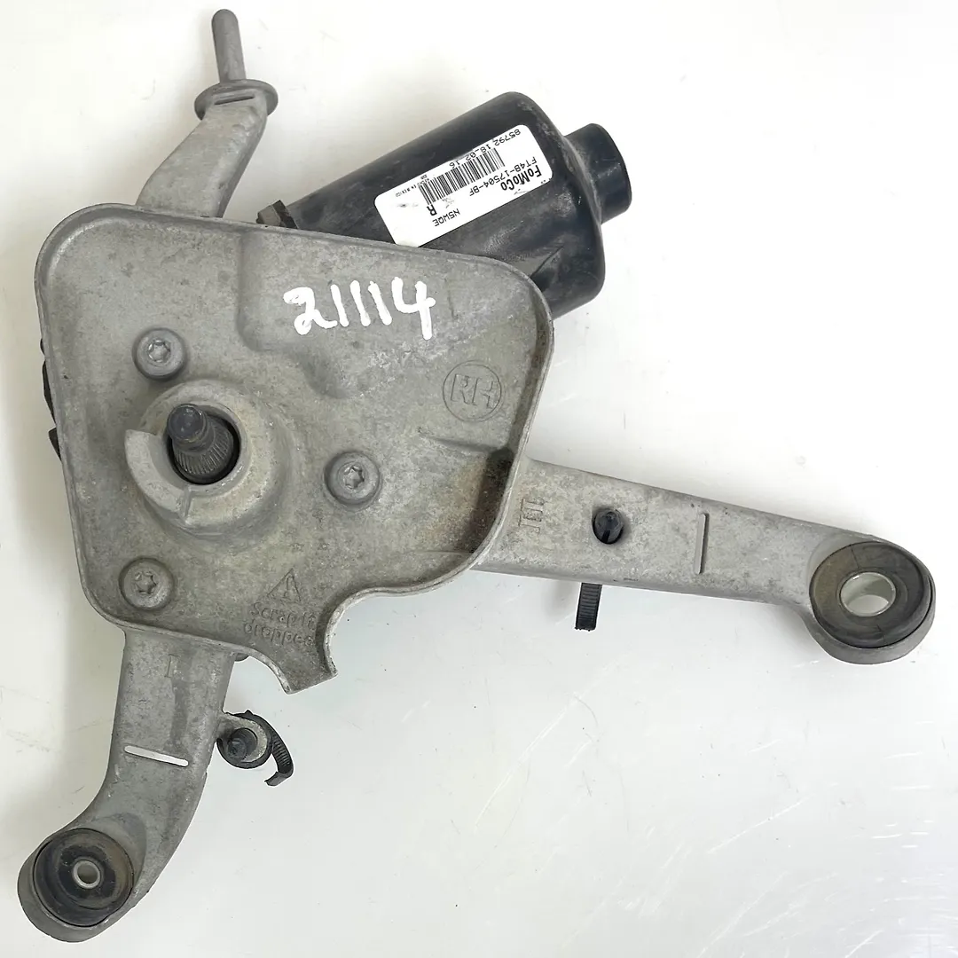 Windshield wiper motor - 2020 Lincoln Corsair Reserve