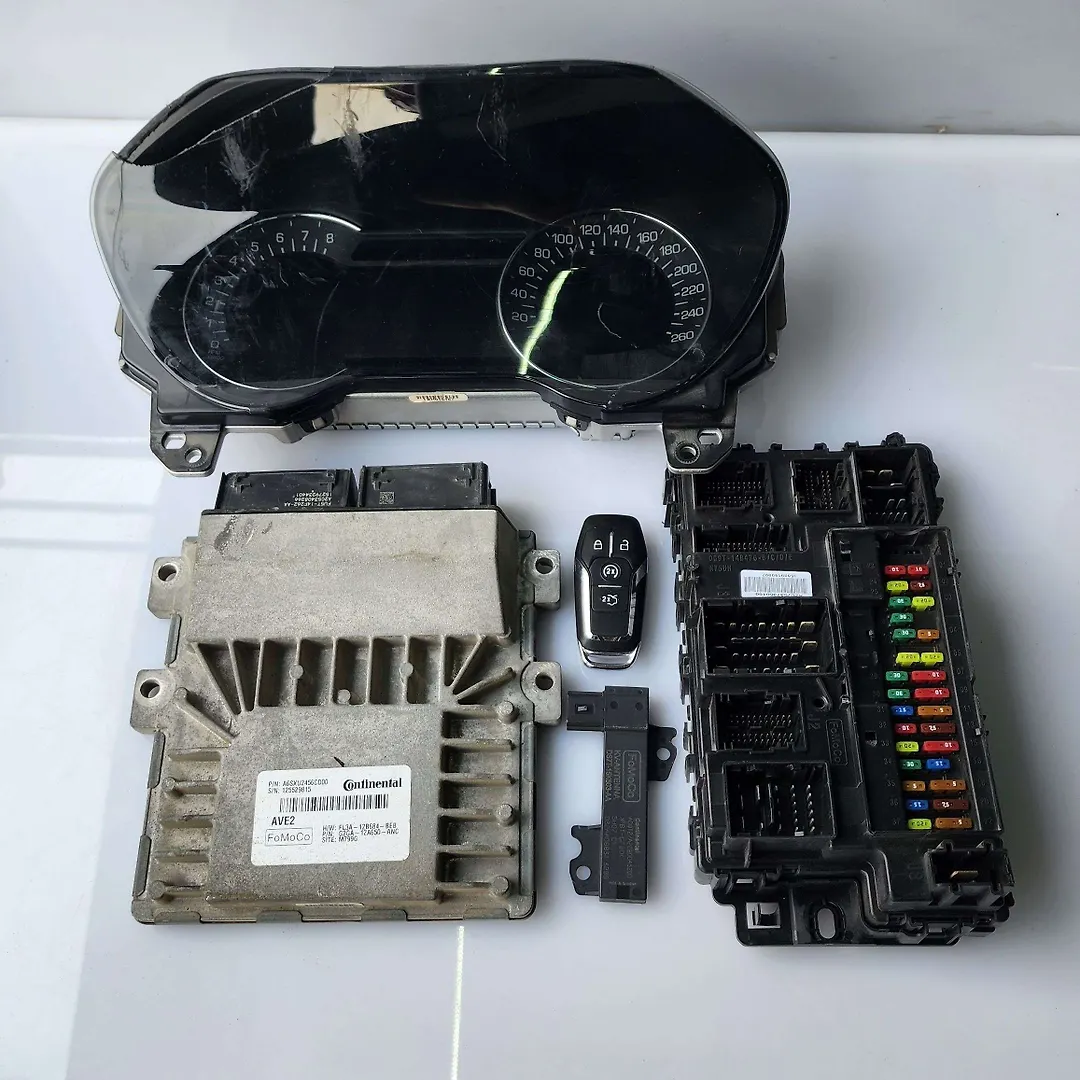 Security System (Complete) - 2016 Lincoln MKX