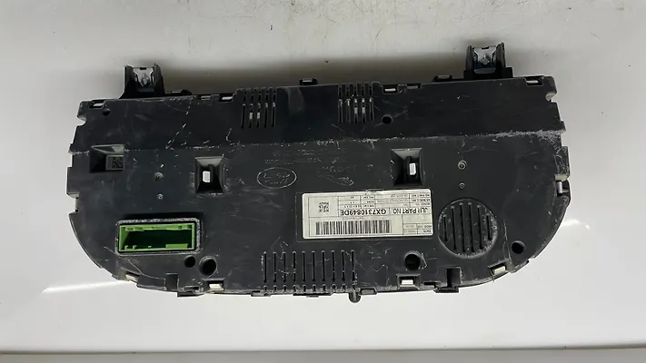 Speedometer - 2018 Jaguar XE