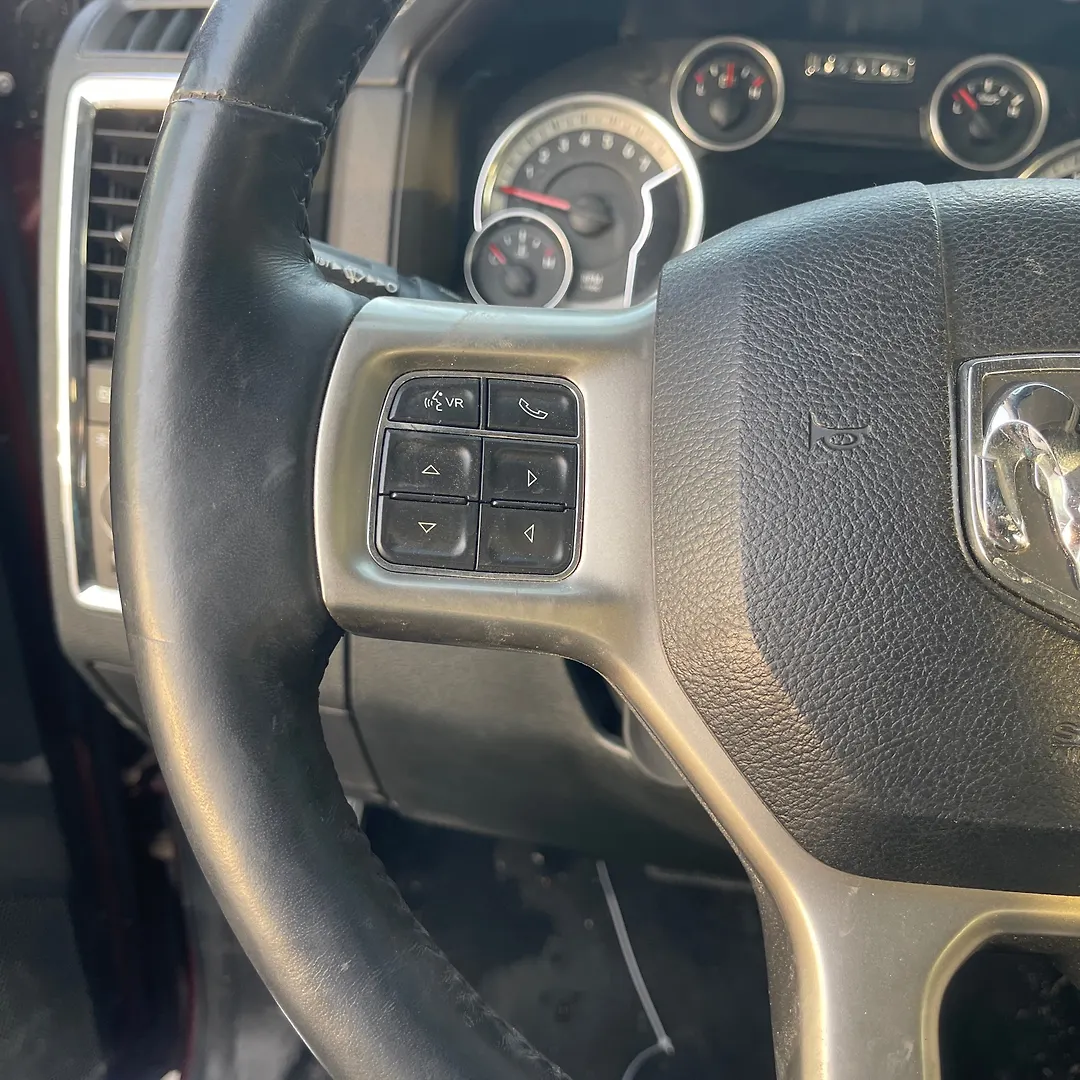 Steering Wheel - 2015 RAM 2500 Laramie