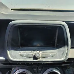 Info/GPS/TV Screen - 2016 Chevrolet Camaro