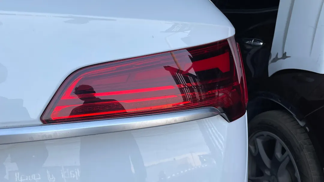 Tail Light (RH) - 2024 Audi Q5