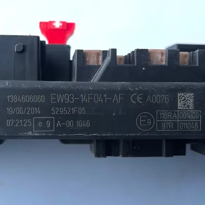 Rear boot fuse Box  - 2013 Jaguar XJ