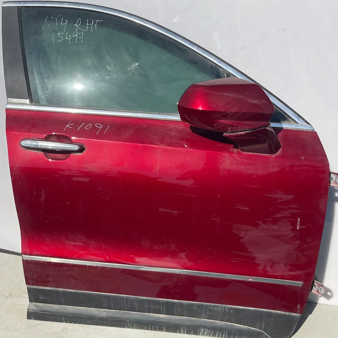 Door (RHB) - 2021 Cadillac XT4 Luxury