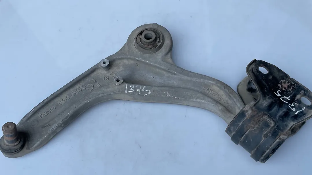 Lower Arm(LHF) - 2018 Lincoln Continental