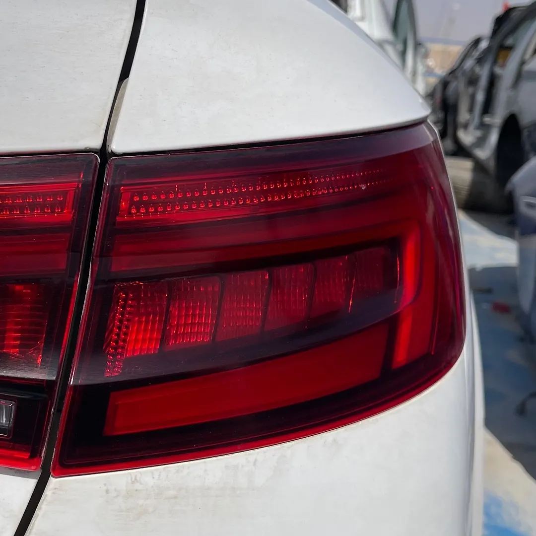 Tail Light (RH) - 2017 Audi A4