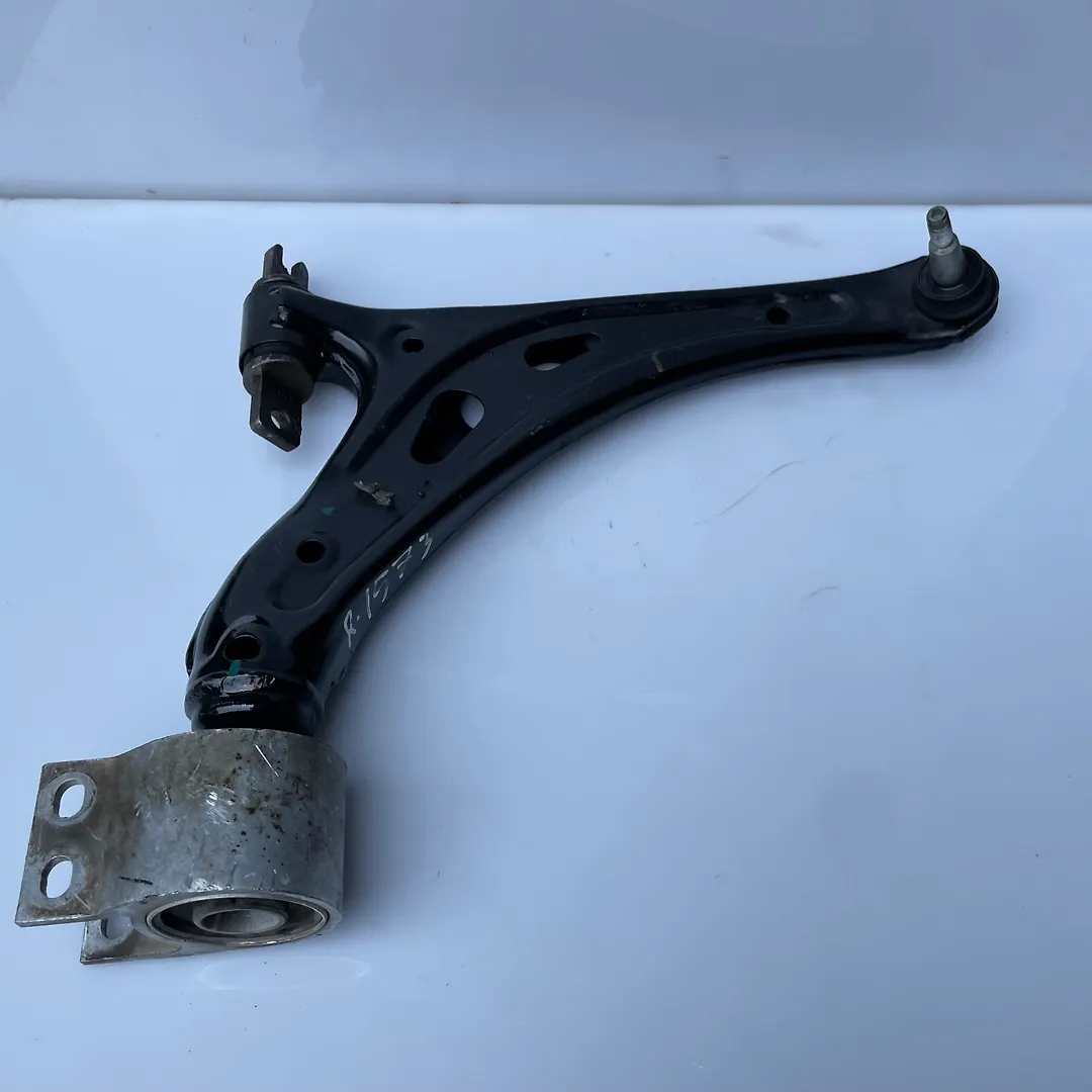 Lower Arm(RHF) - 2020 Cadillac XT6 Premium