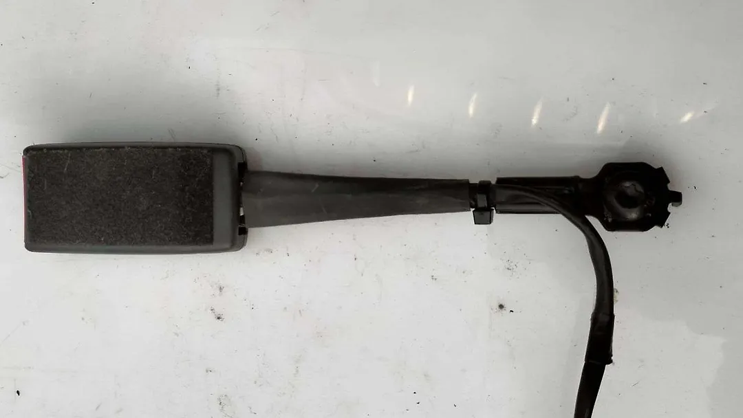 Seat Belt Lock - 2015 Ford Edge