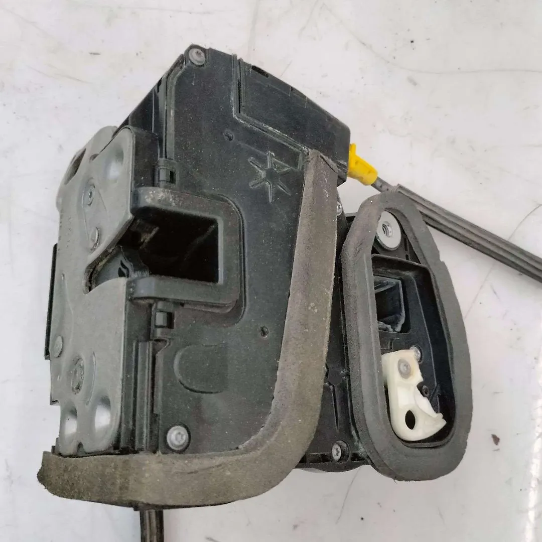 Door Lock(RHF) - 2018 Cadillac XT5