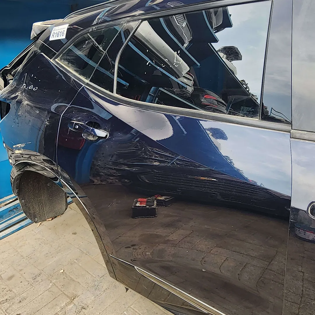 Door (RHB) - 2020 Chevrolet Blazer