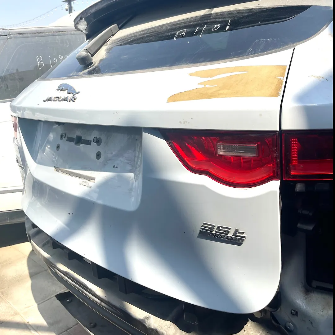 Trunk - 2018 Jaguar F PACE