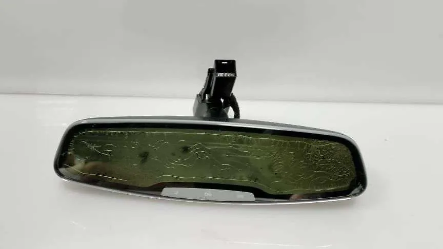 Rear view mirror - 2013 Chevrolet Camaro