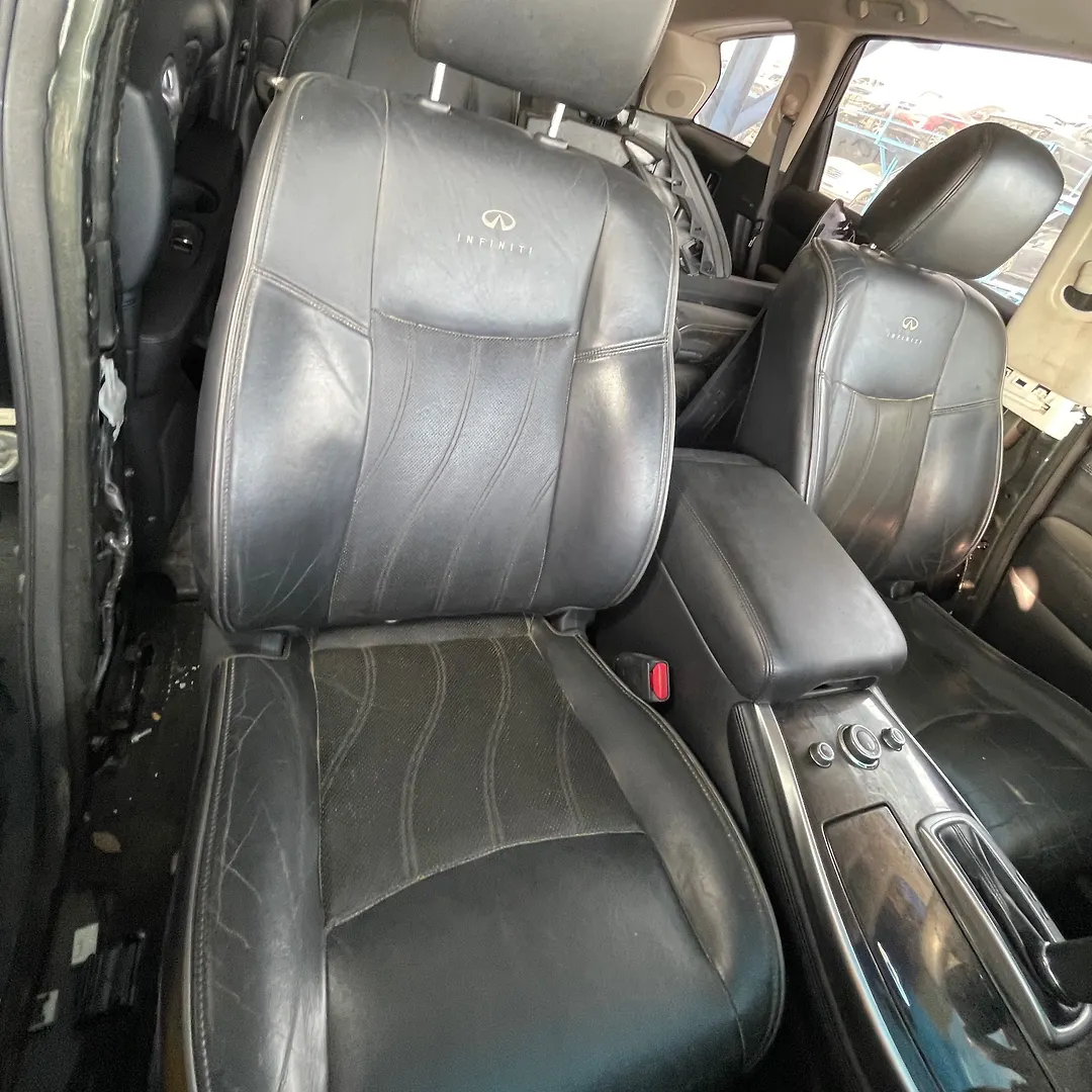 Front Seat (LHS) - 2013 Infiniti JX35