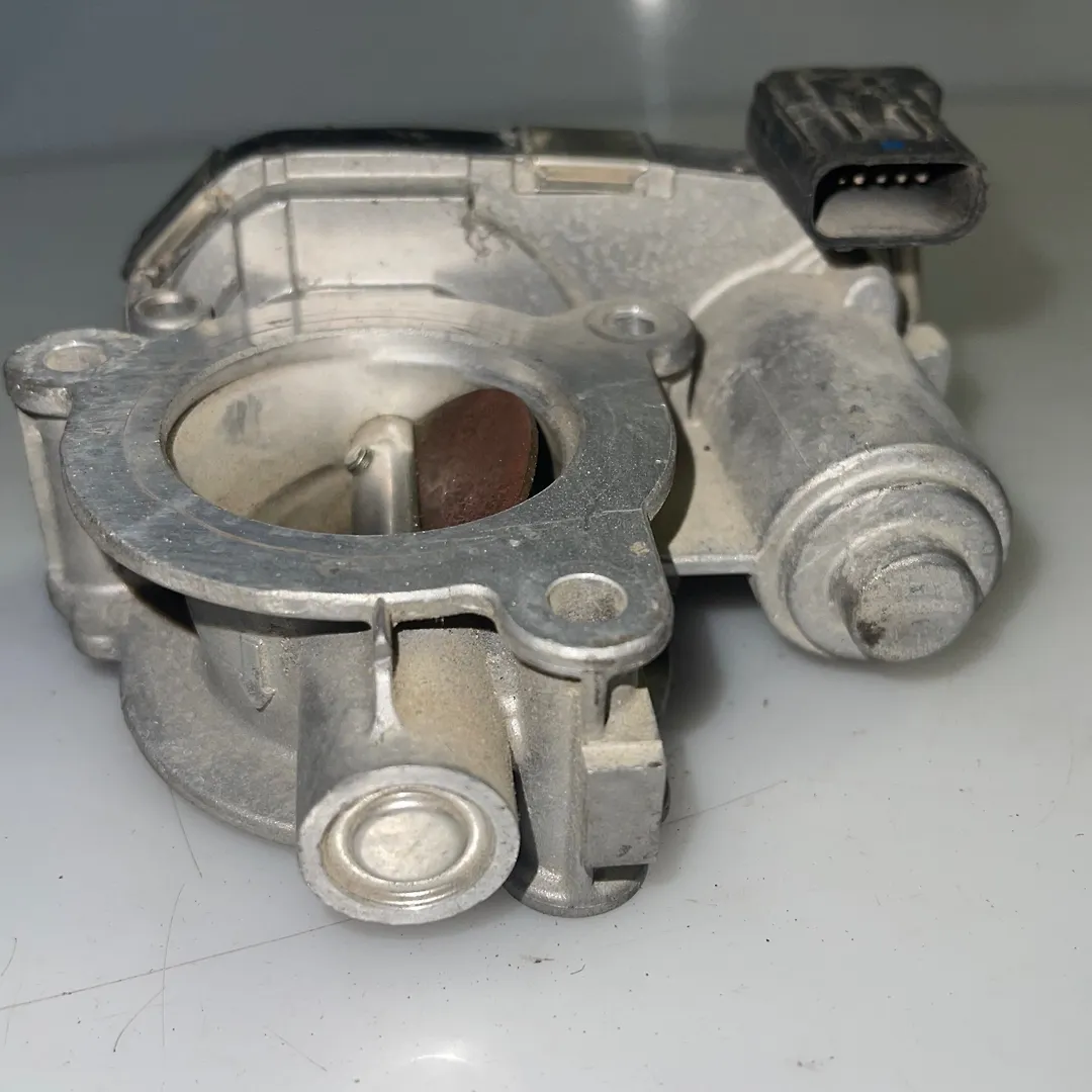 Throttle body - 2021 Chevrolet Trailblazer