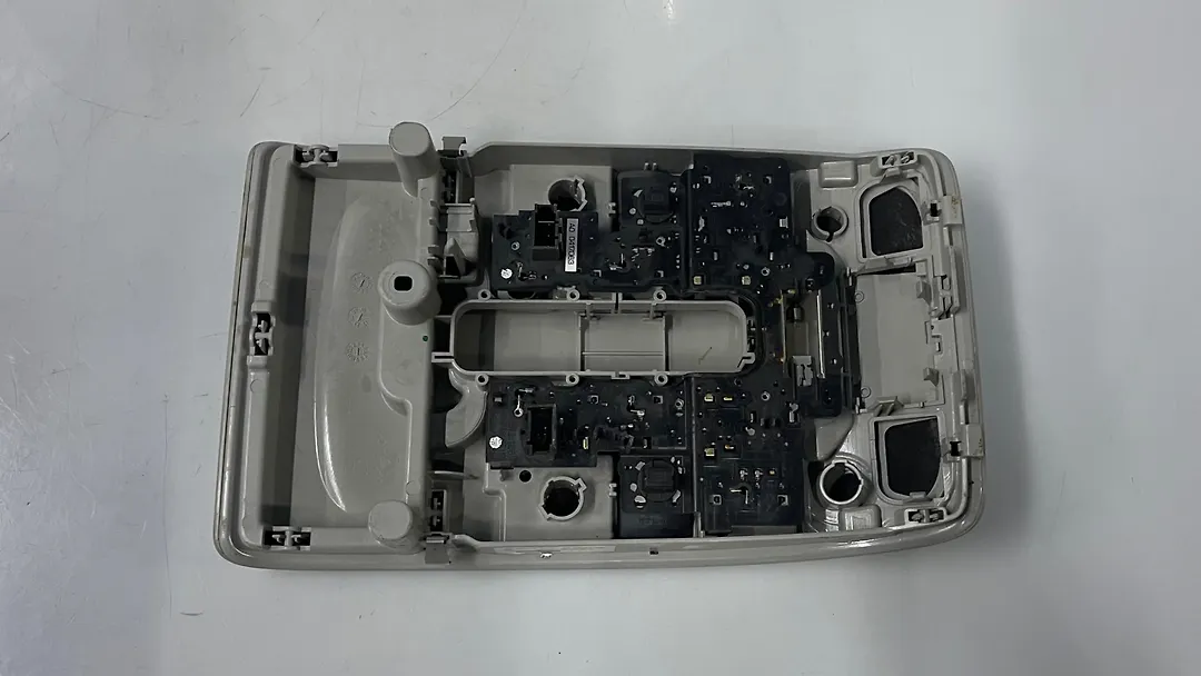 Overhead Console - 2014 Audi A6