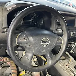 Steering wheel - 2014 Nissan Pathfinder