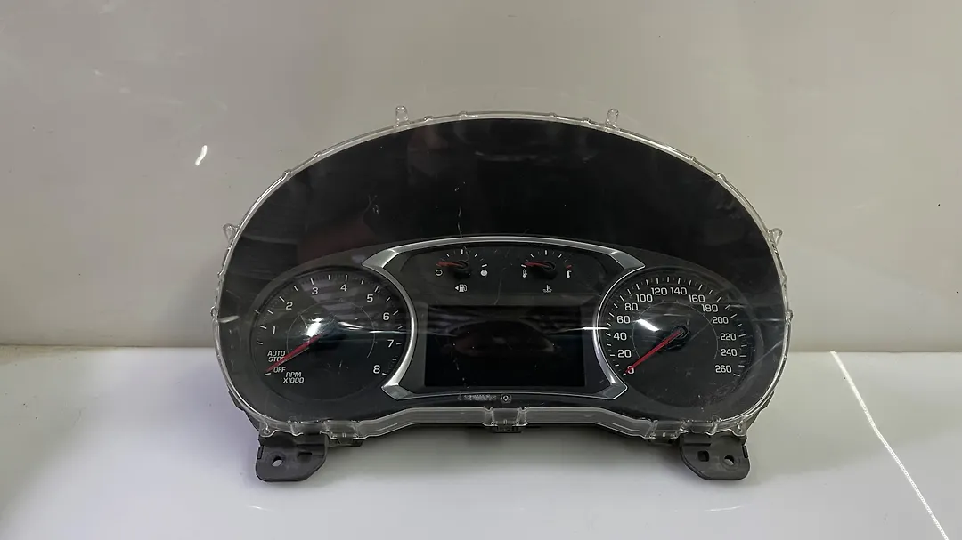 Speedometer - 2018 GMC Terrain