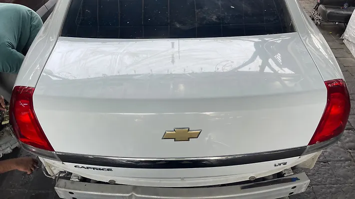 Trunk - 2014 Chevrolet Caprice