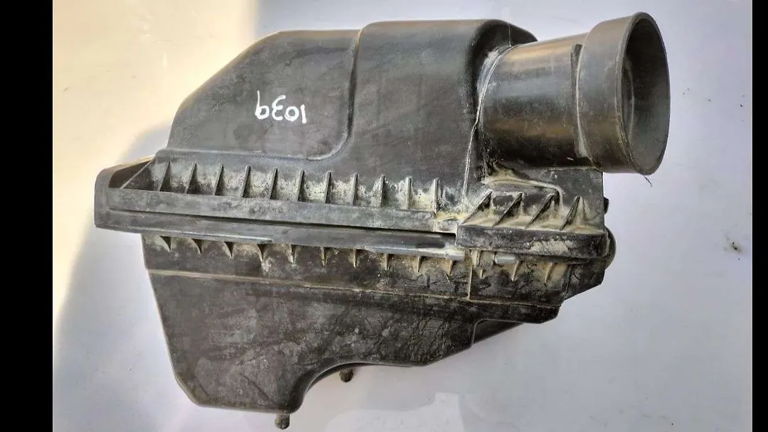 Air cleaner box - 2012 Ford Edge
