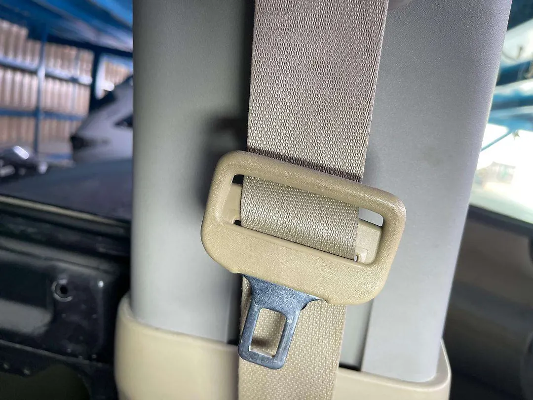 seat belt (LHF) - 2010 Nissan Armada