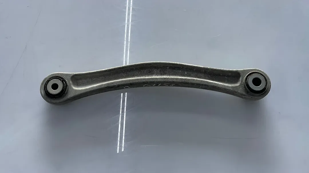 Upper arm (LH) - 2008 Volkswagen Touareg