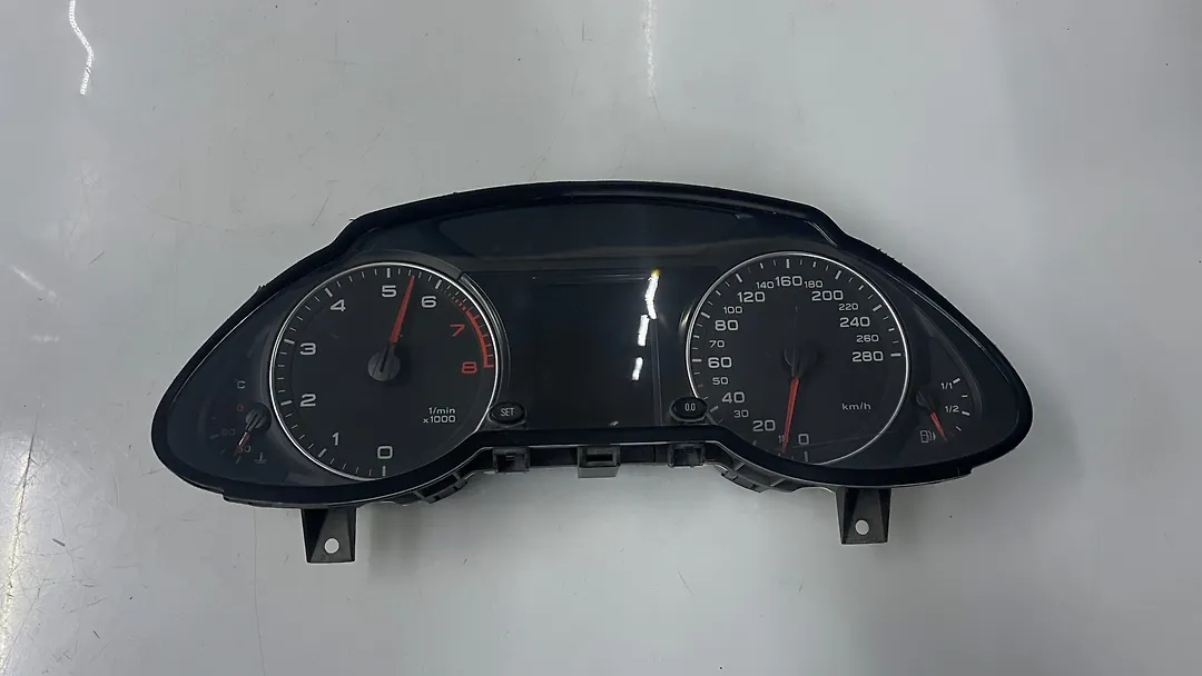 Speedometer - 2011 Audi Q5 Deluxe