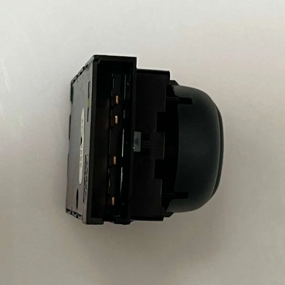 Seat Adjust Control Switch  - 2020 Chevrolet Traverse