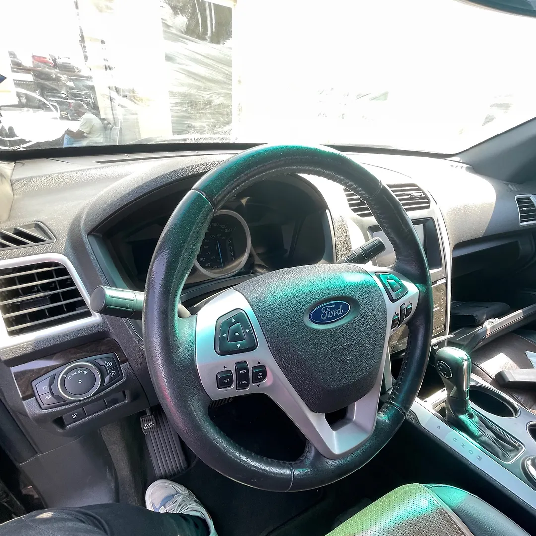 Steering Wheel - 2012 Ford Explorer Limited