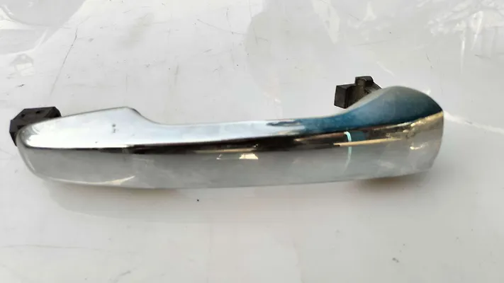 Door handle exterior - 2011 Ford Explorer