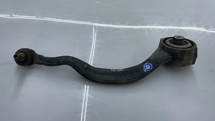 Lower arm (RH) - 2014 Land Rover RANGE ROVER HSE