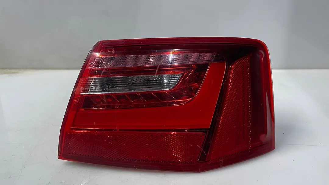 Tail Light (RH) - 2013 Audi A6