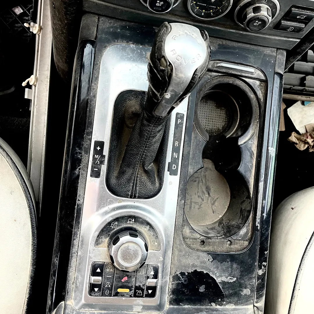 Gear Shift Knob(Automatic) - 2011 Land Rover RANGE ROVER SPORT