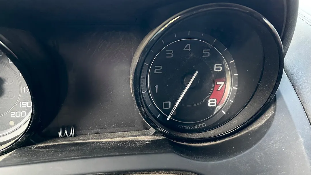 Speedometer - 2015 Jaguar F-type