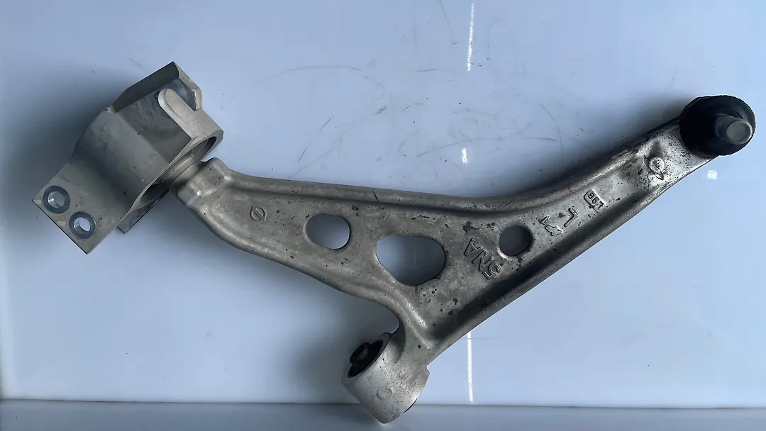 Upper arm (RH) - 2018 Infiniti QX50 2.0 Turbo