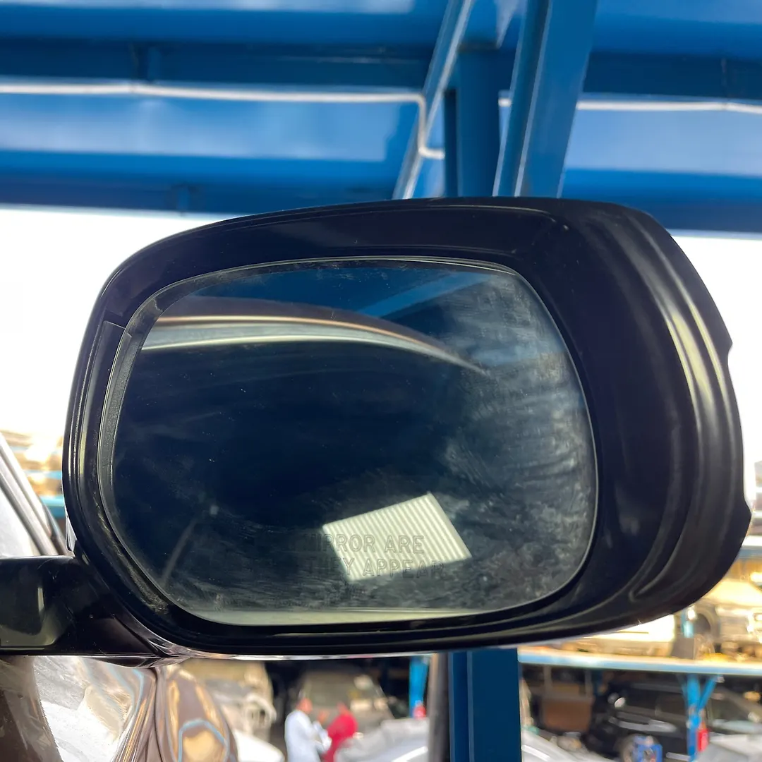 Side Mirror (RH) - 2017 Infiniti QX30 2.0t
