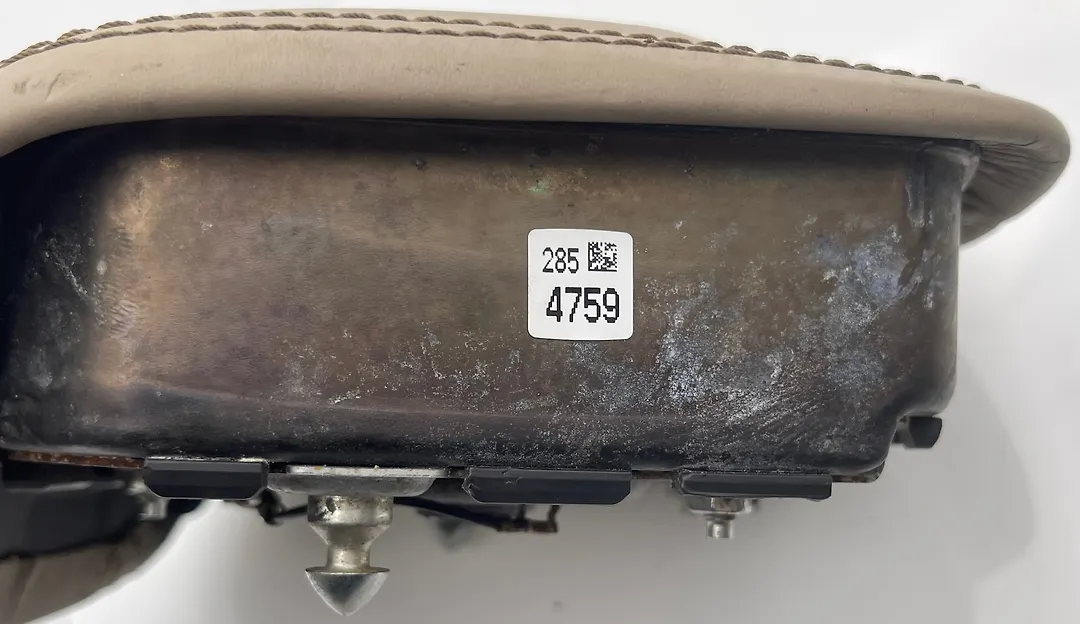 Airbag (Starring) - 2020 Lincoln Aviator Reserve