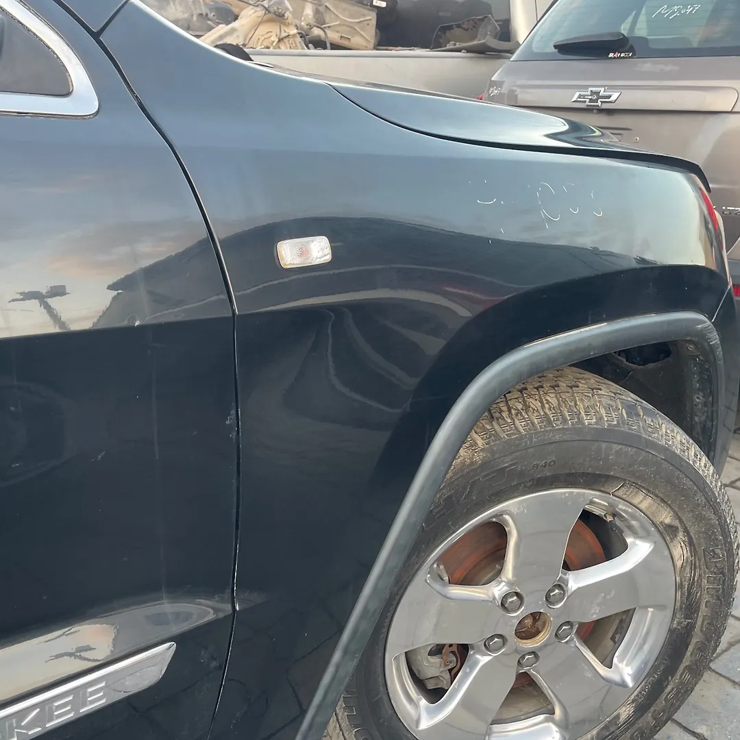 Fender (RHF) - 2012 Jeep Grand Cherokee Laredo WK