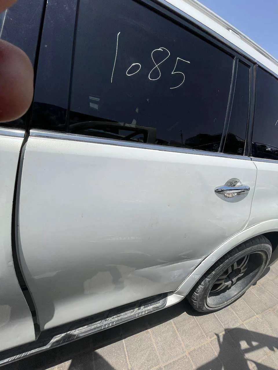 Door handle exterior (LHF) - 2013 Infiniti QX56