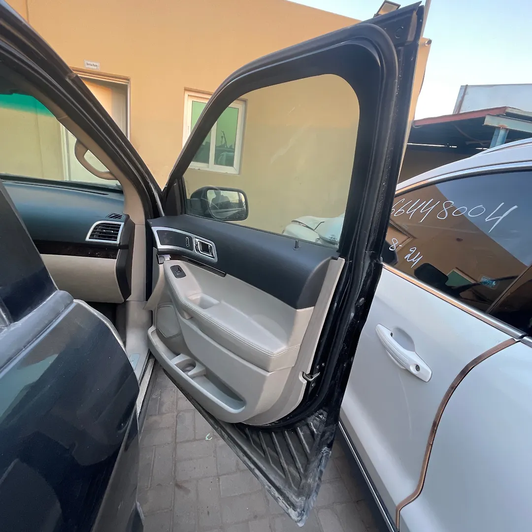 Door (RHF) - 2012 Ford Explorer Limited