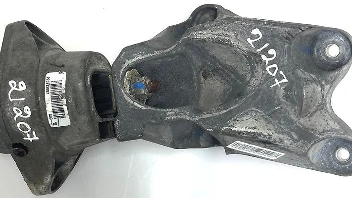 Engine mounts - 2019 Cadillac CTS Base