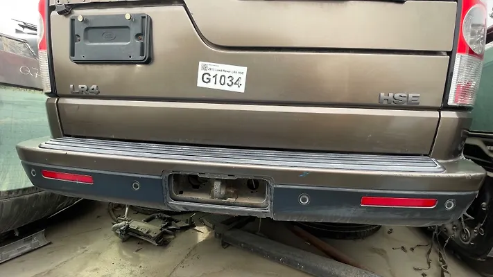 Rear Bumper - 2013 Land Rover LR4 HSE