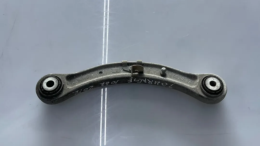 Upper arm (RH) - 2014 Volkswagen Touareg