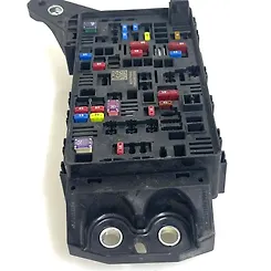 Fuse box - 2016 Dodge Challenger SXT LA